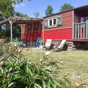 https://la-ptite-bohme.hotels-rhonealpes.com